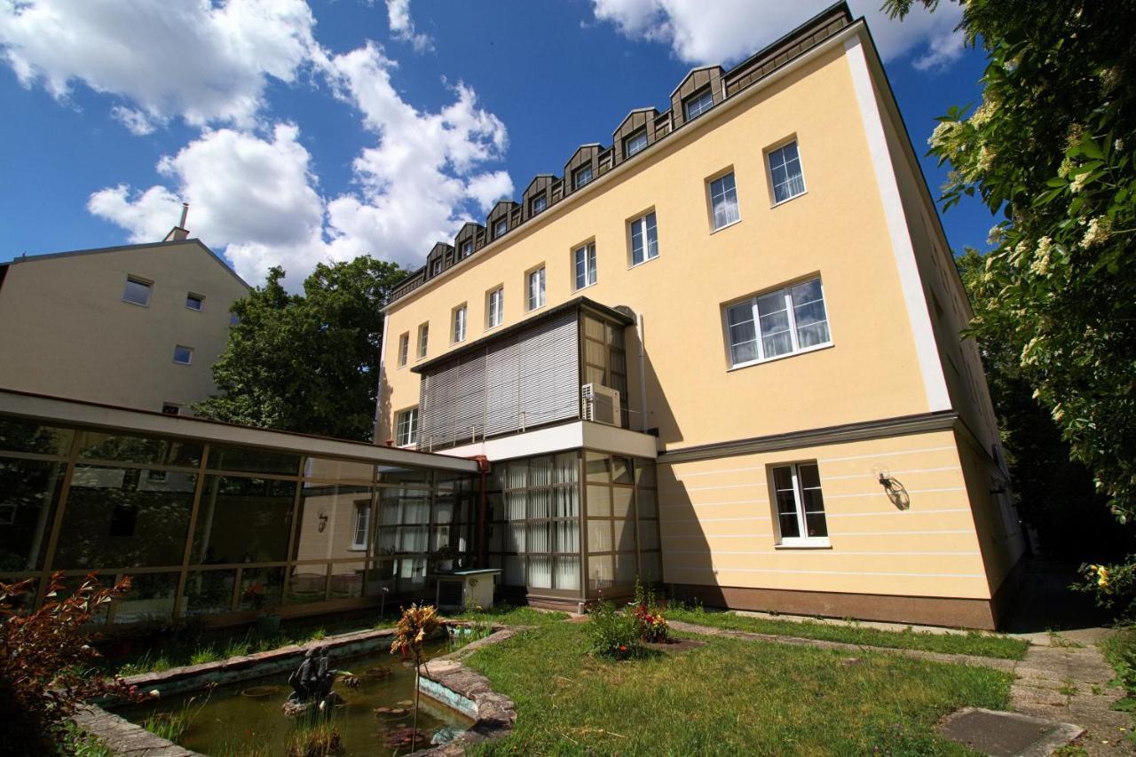 Hotel Garni das Pallottihaus Wien Exterior foto